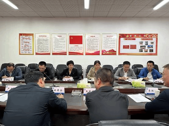 说明: 8fe2fb5d7533f2c1ff6d45f35611495